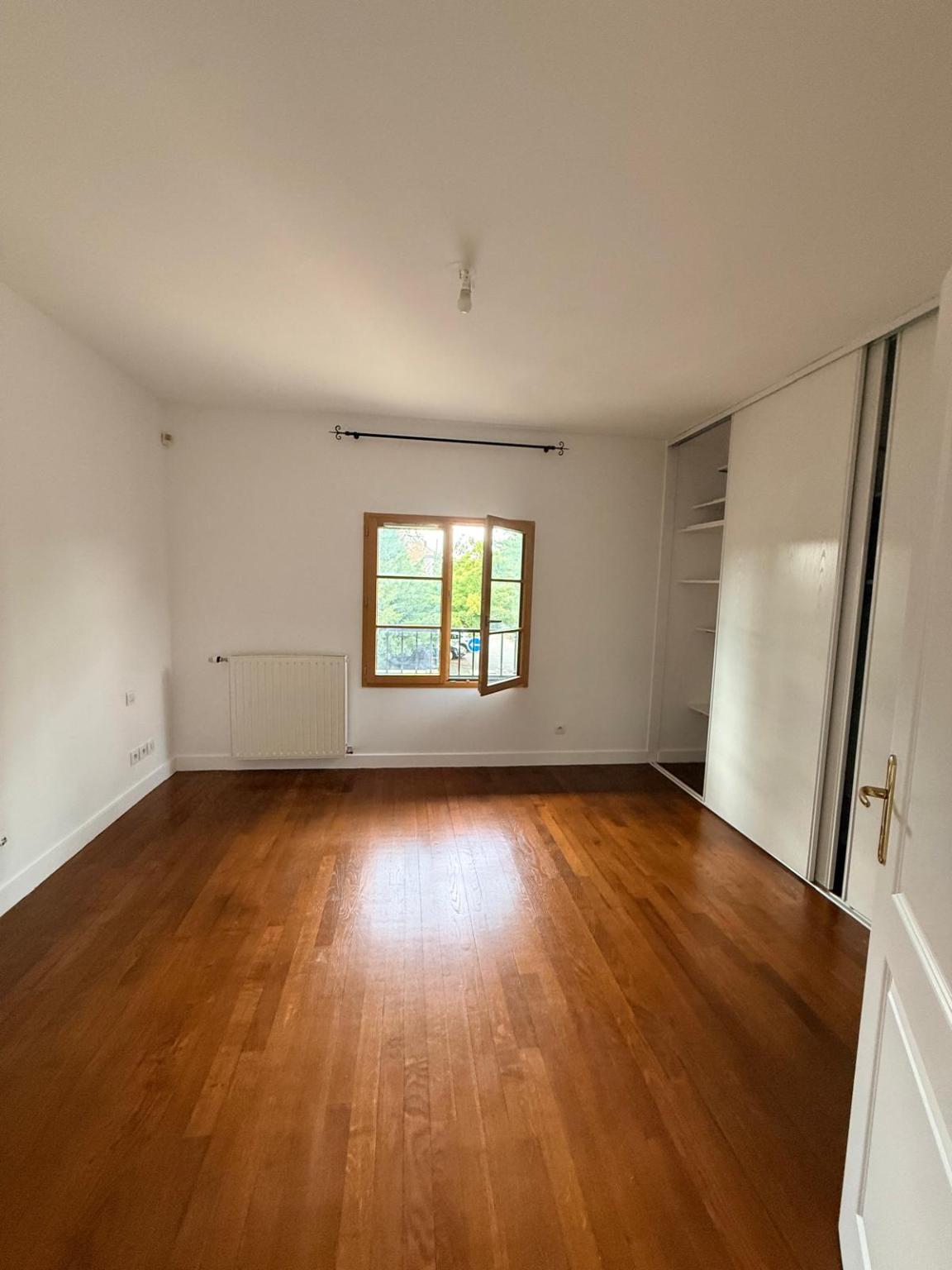 7 Zimmer Duplex, Foto 8 von 10