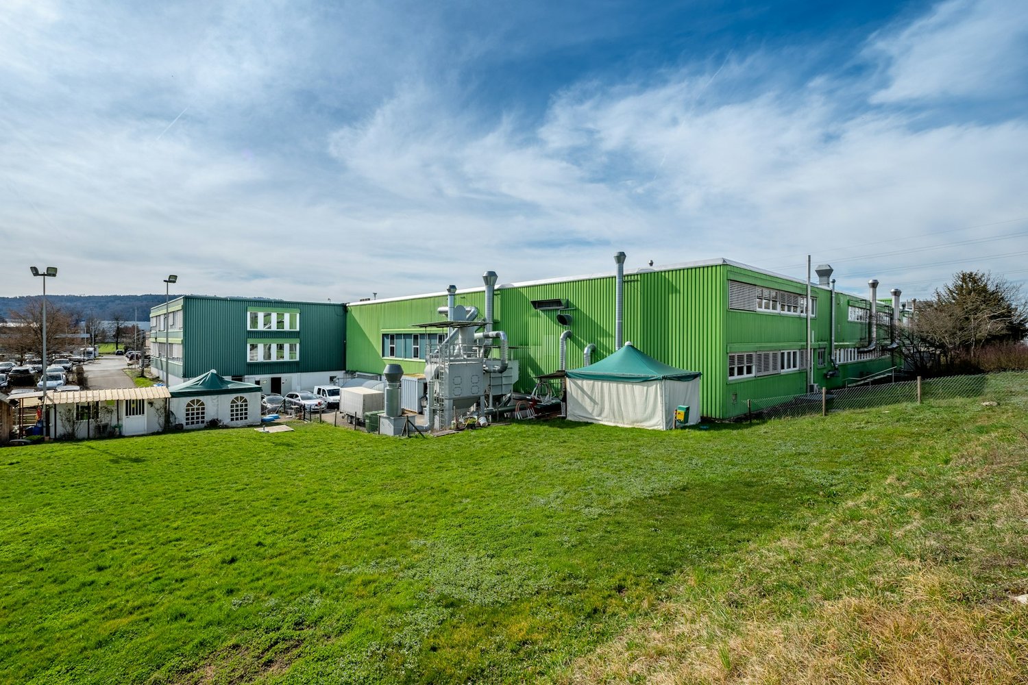 7500m² commercial