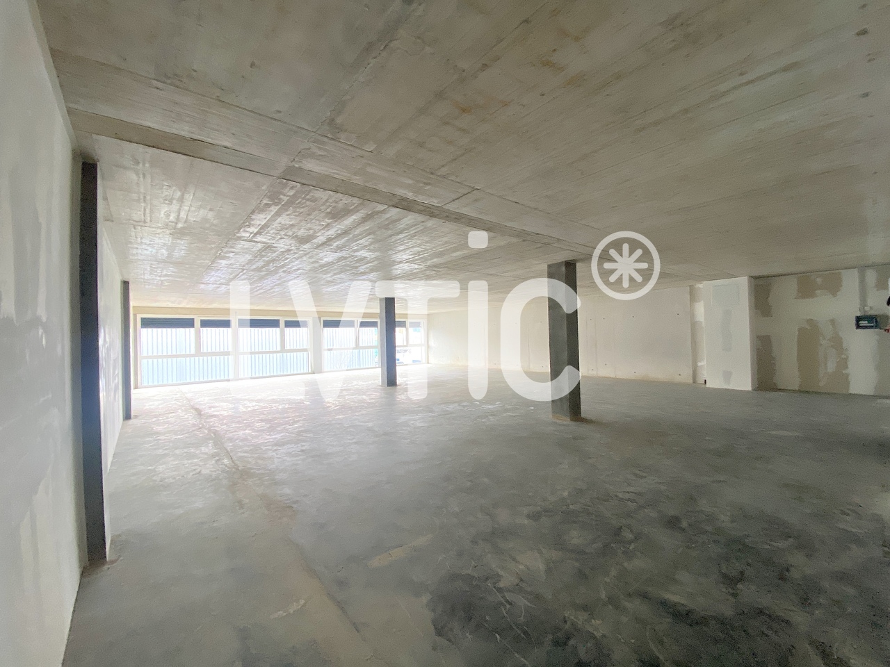 183m² atelier
