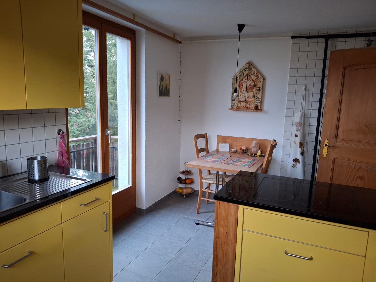 Chambre dans un appartement partagé
