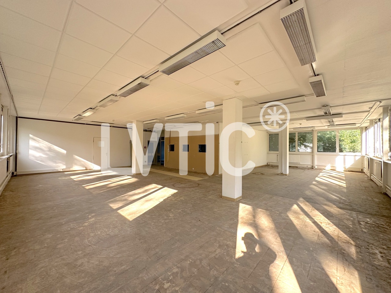 886m² atelier, Foto 6 von 8
