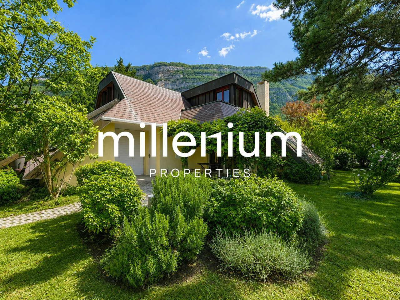 6-Zimmer-Einfamilienhaus, Foto 1 von 10