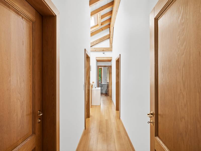 7 rooms single house