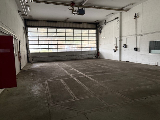985m² commercial, Foto 3 von 6