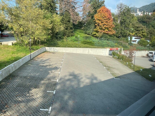 840m² living / commercial building