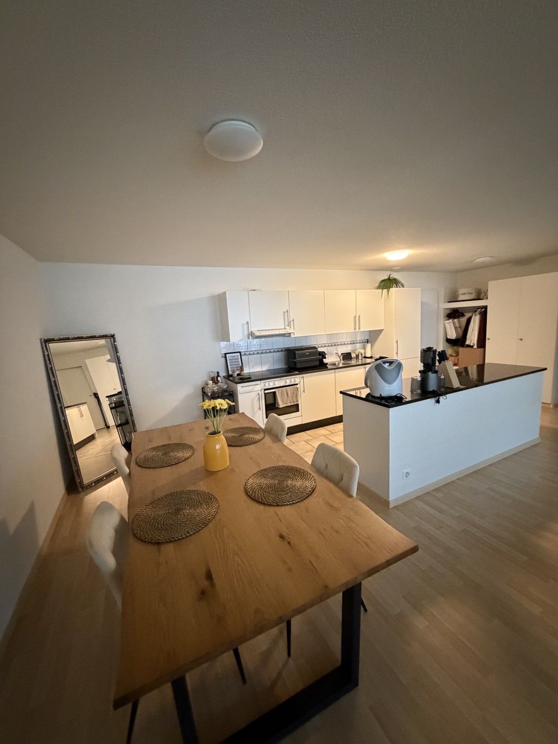 2 ½ Zimmer-Wohnung, Foto 1 von 6