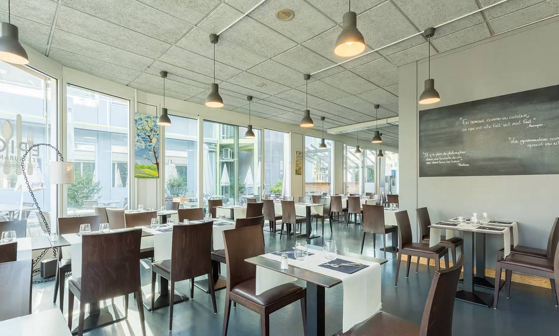 430m² commercial