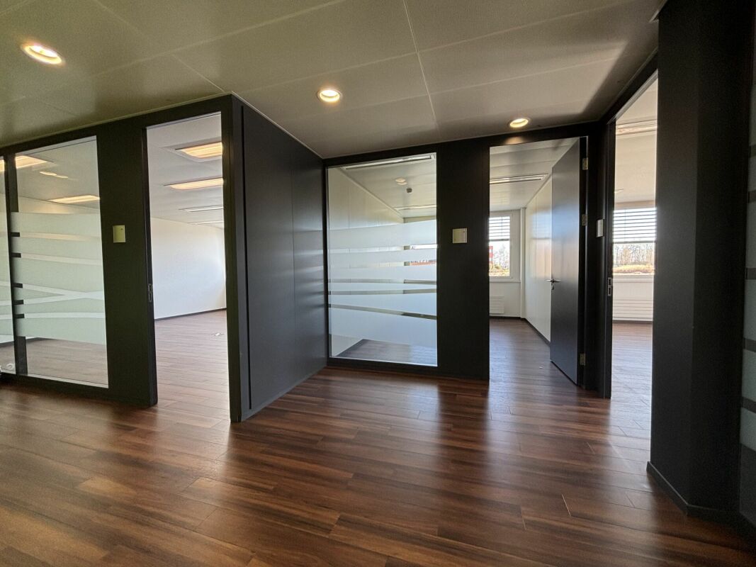 750m² Büro