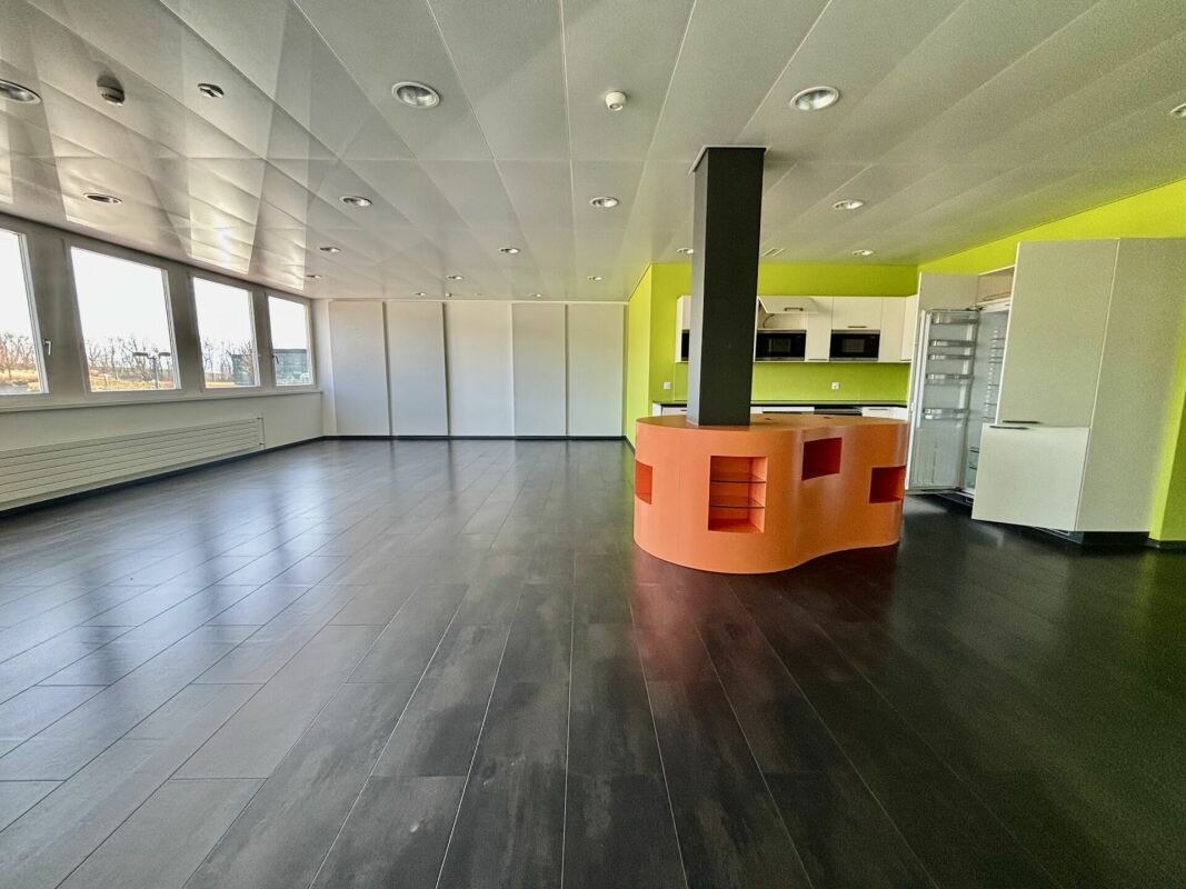 750m² Büro