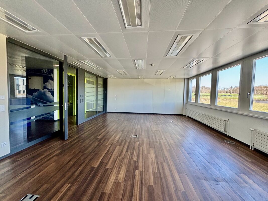 750m² Büro