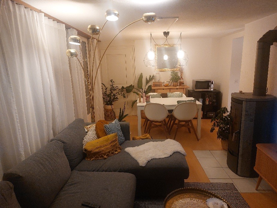 Chambre dans un appartement partagé