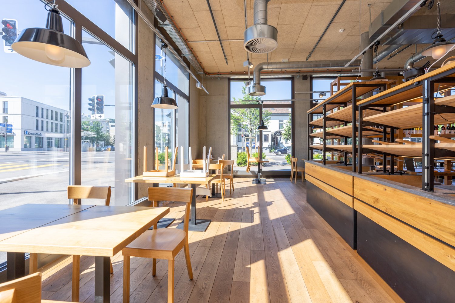 345m² restaurant, Foto 1 von 10