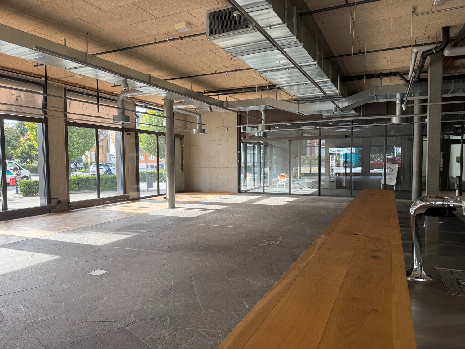 345m² restaurant, Foto 2 von 10