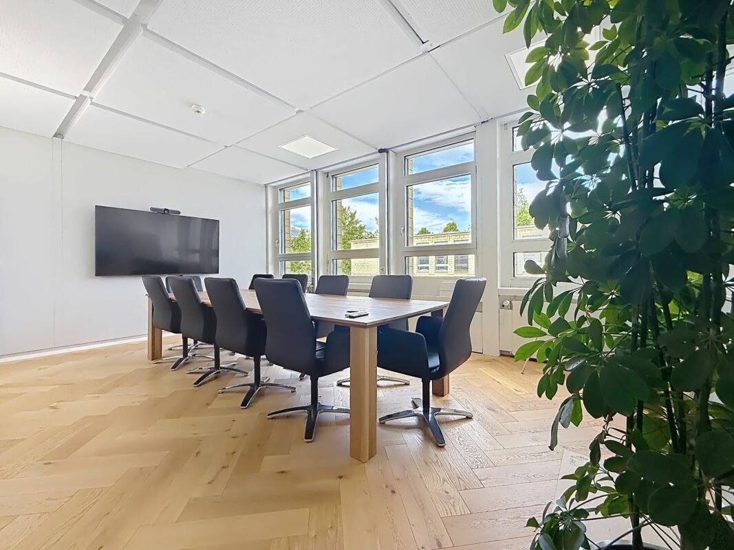 1238m² commercial