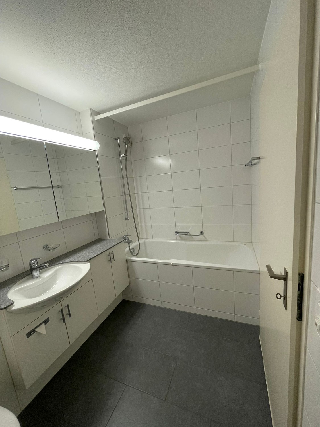 2 ½ rooms apartment, Foto 8 von 8