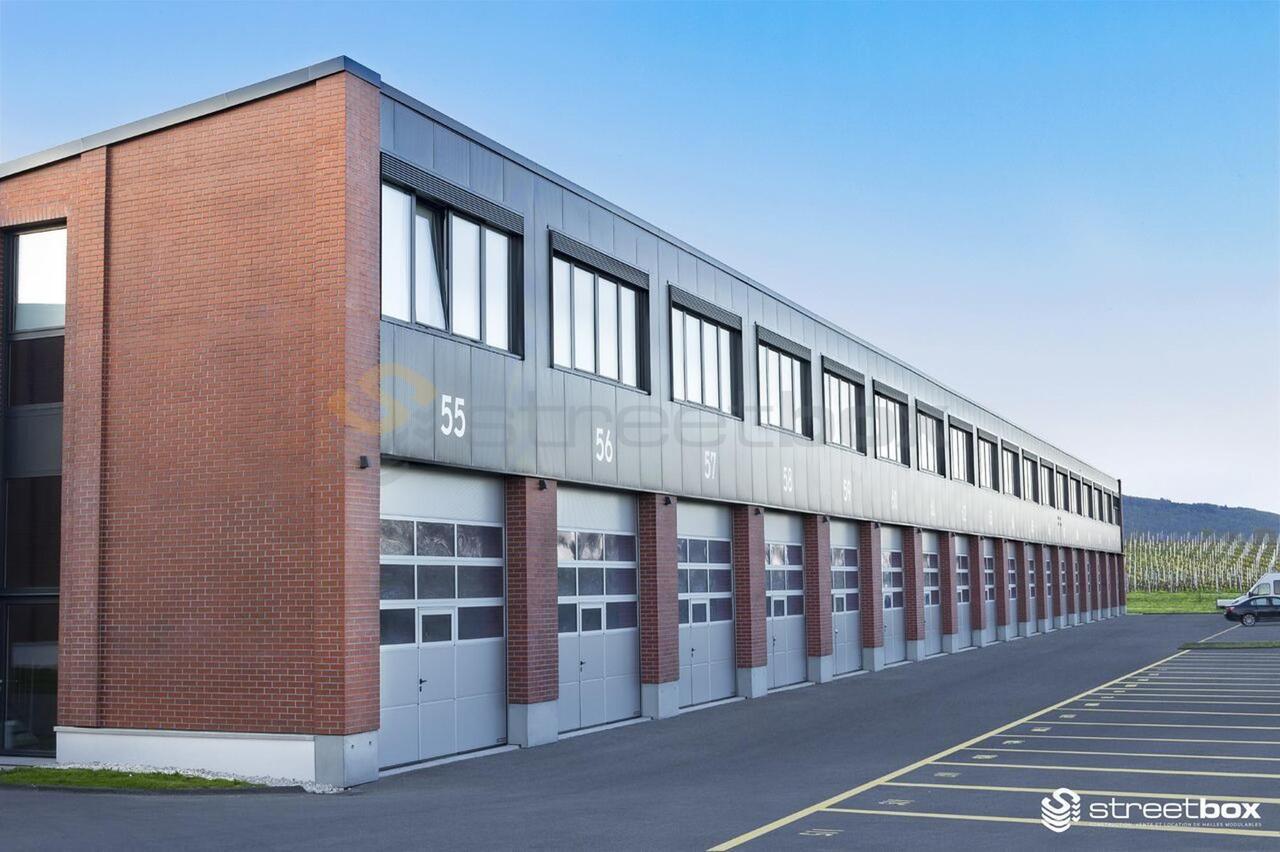 115m² commerciale, foto 3 di 3