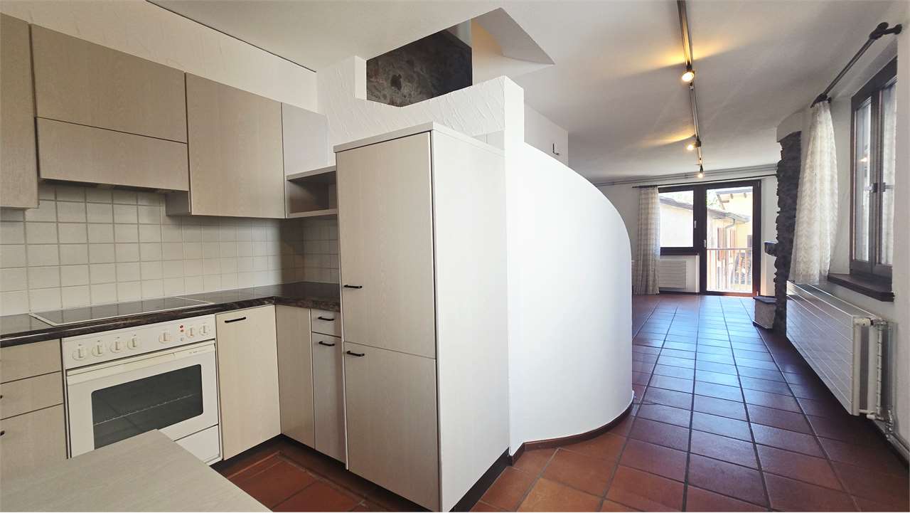 4 ½ Zimmer Einfamilienhaus, Foto 2 von 10