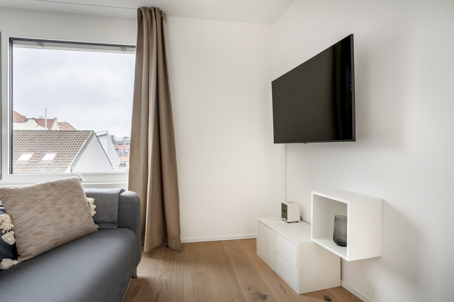 1 ½ rooms furnished flat, Foto 3 von 10