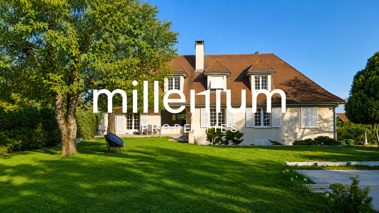 9-Zimmer-Einfamilienhaus, Foto 2 von 8