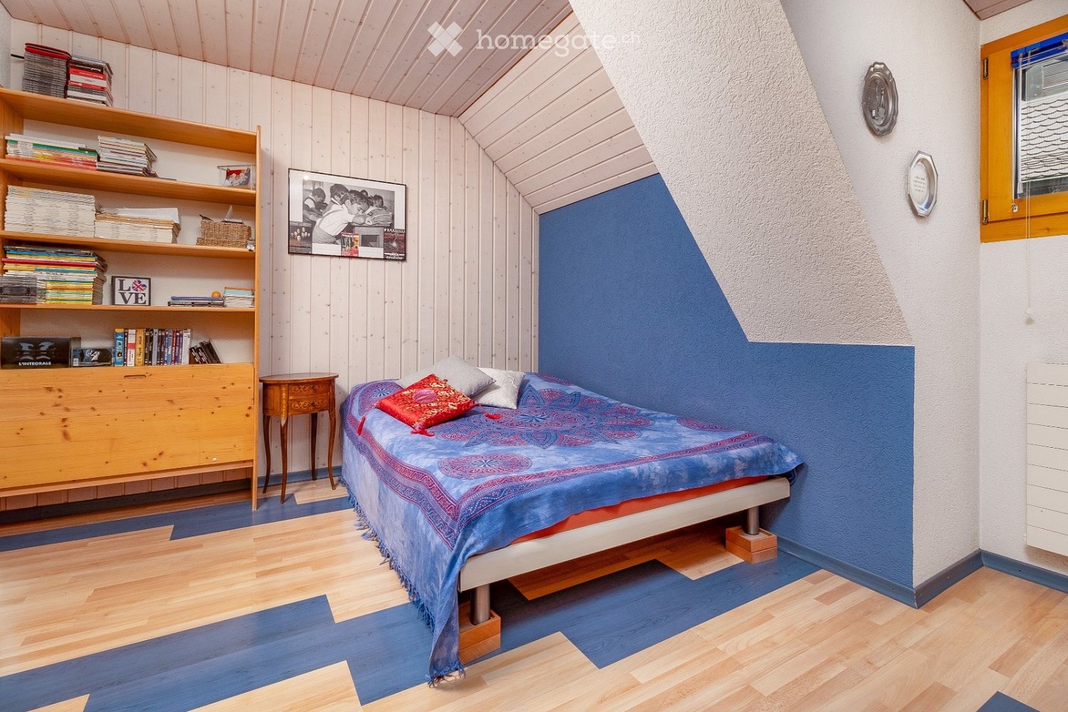 5 rooms apartment