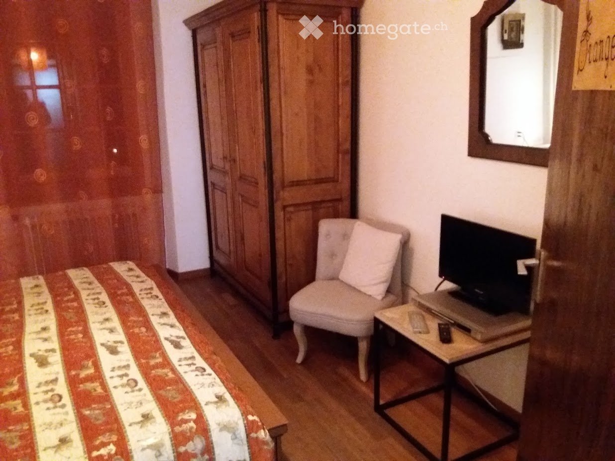 1 room single room
