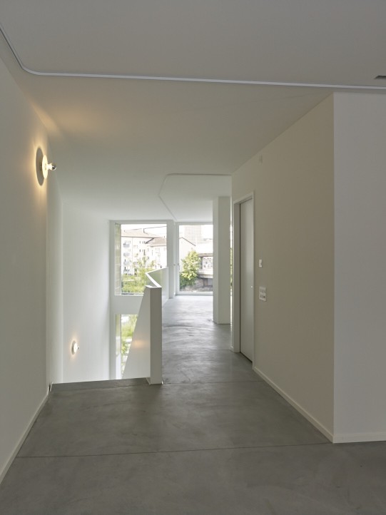 Apartment, Foto 1 von 6