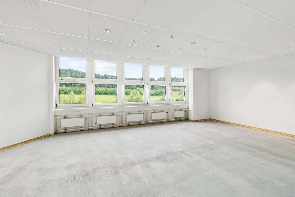 Bureau de 374m²