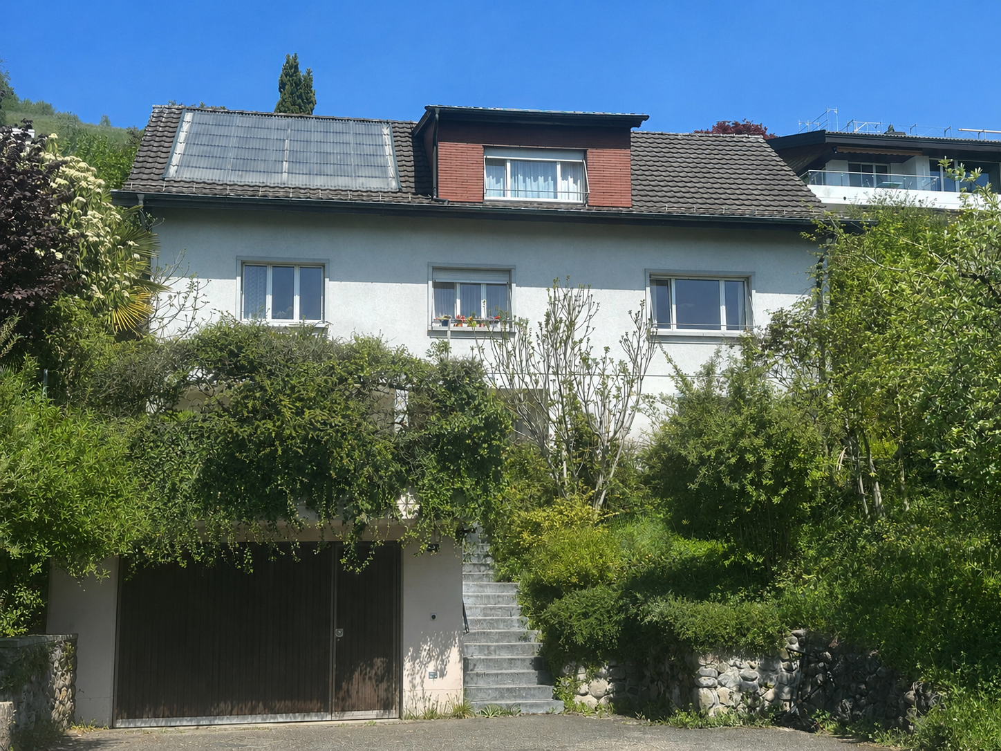 6 rooms single house