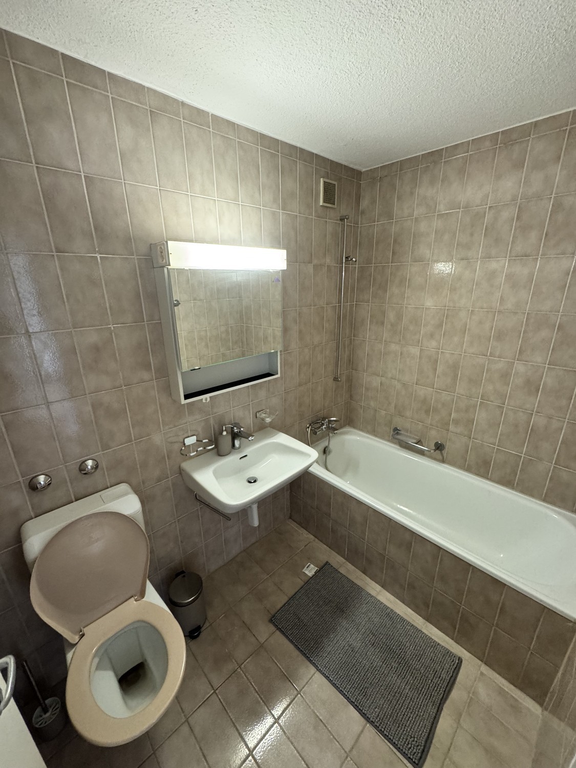 Room in a shared flat, Foto 5 von 5