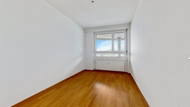 4 rooms apartment, foto 4 di 8