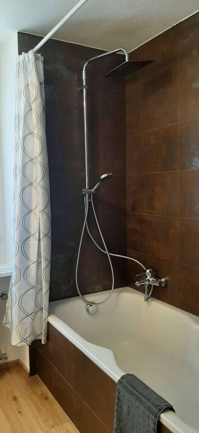 5 rooms apartment, Foto 10 von 10