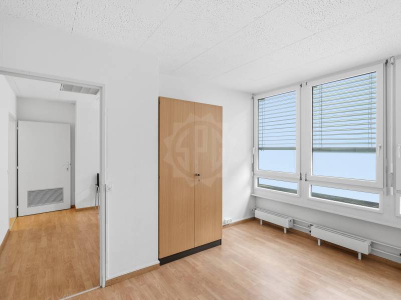 165m² office, photo 9 of 10