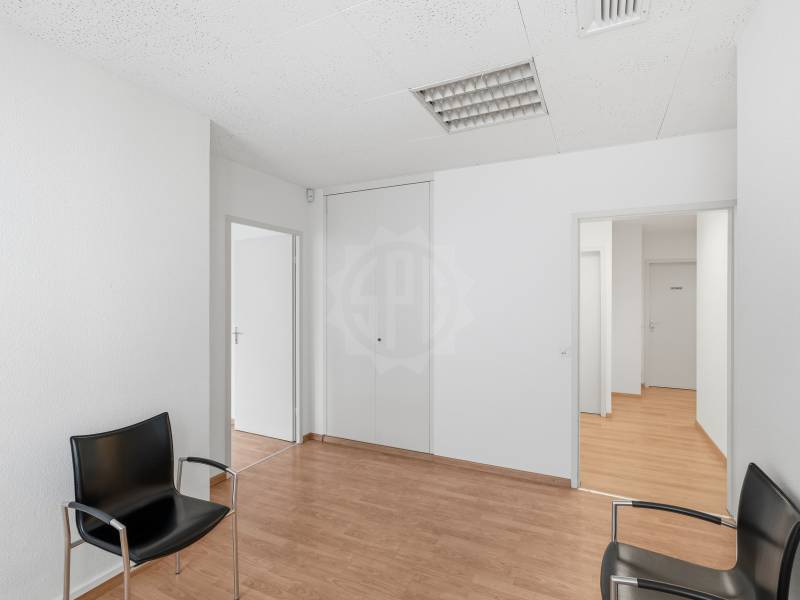 165m² office, photo 8 of 10