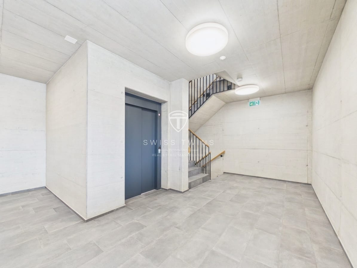 7500m² commercial