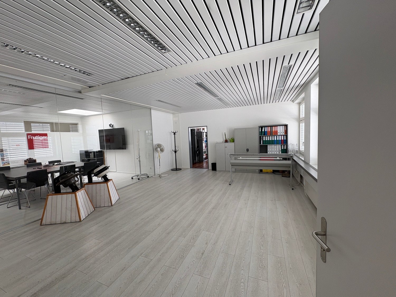 232m² ufficio, foto 4 di 10