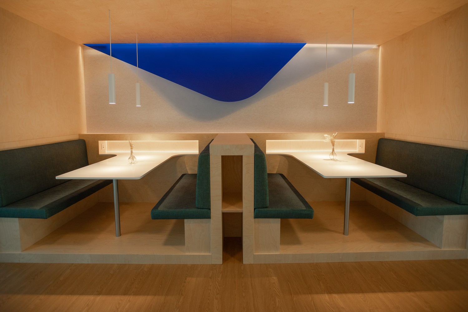799m² bureau