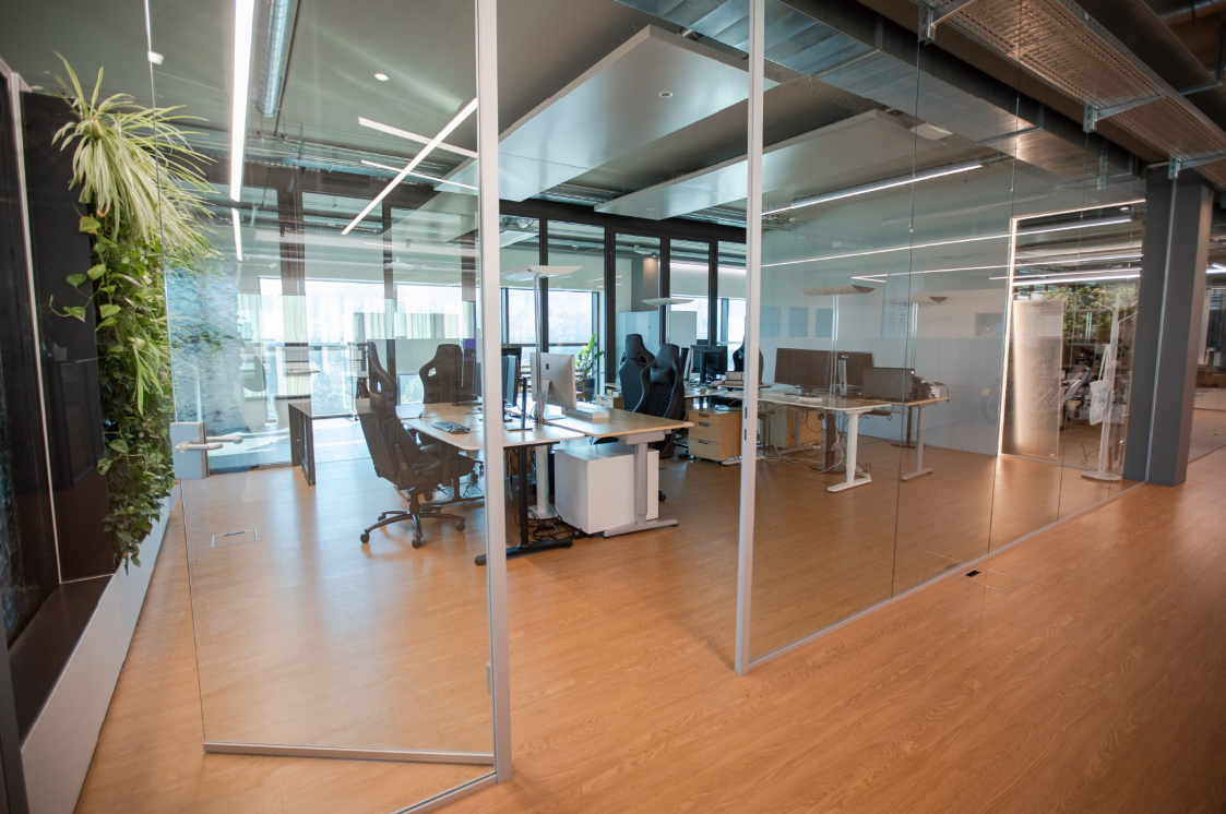 799m² bureau
