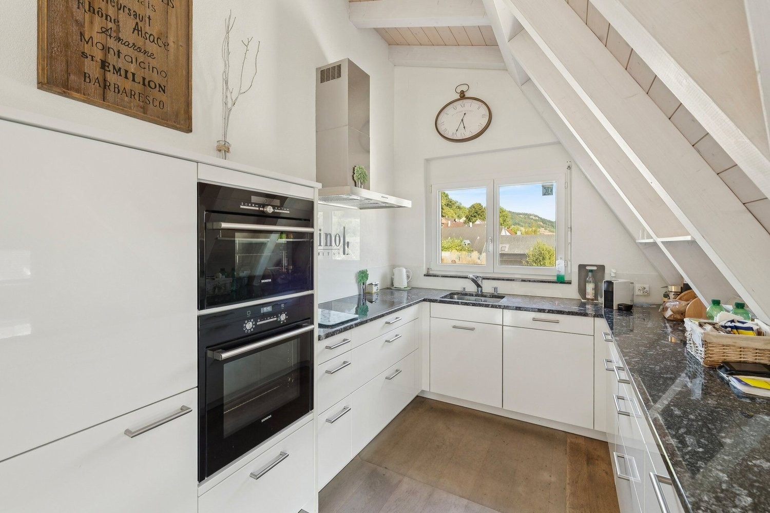 4 ½ room attic flat