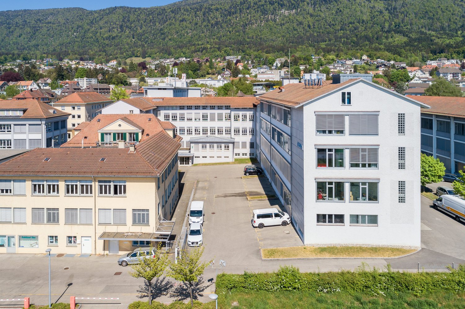 68m² commerciale