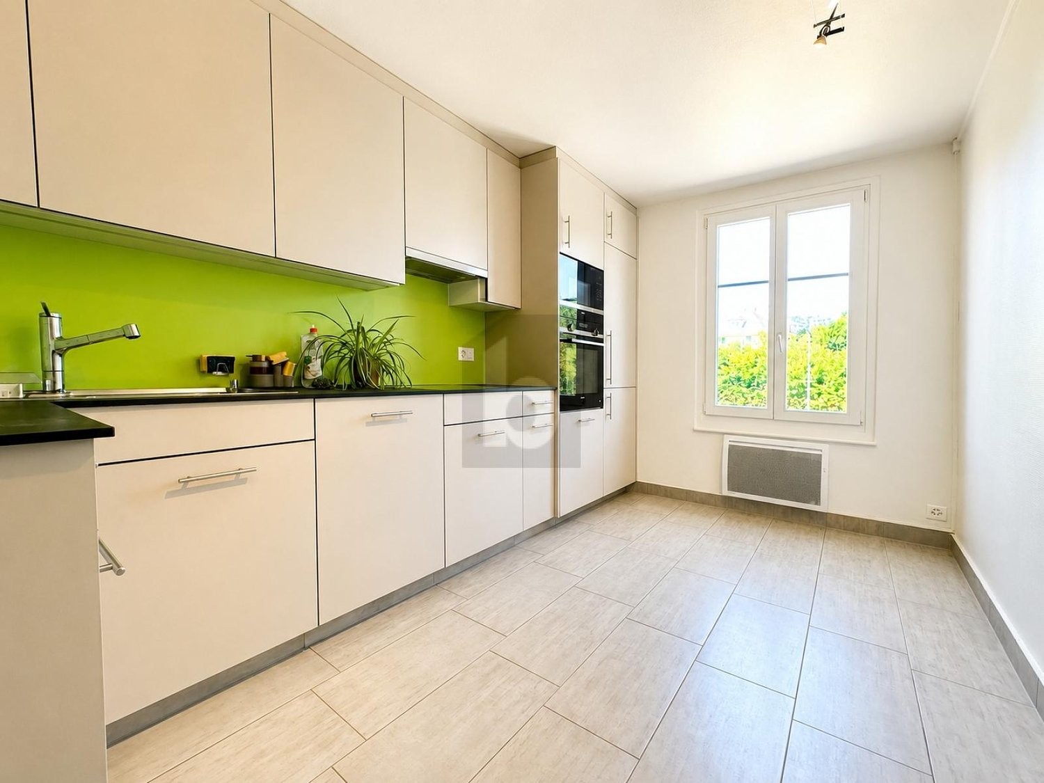 7-Zimmer-Reihenhaus, Foto 4 von 4