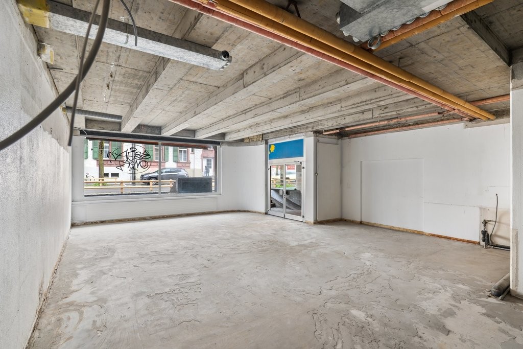 146m² shop, photo 3 of 10