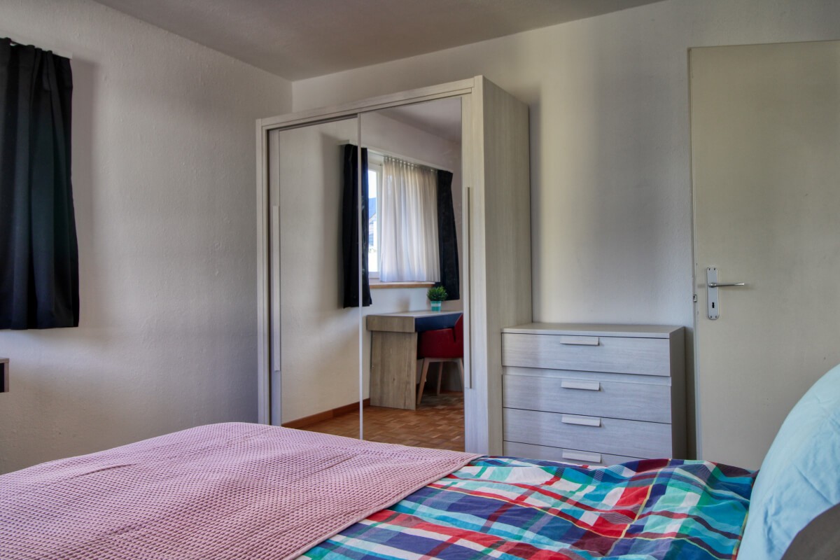 Zimmer in einer Wohngemeinschaft, Foto 3 von 10