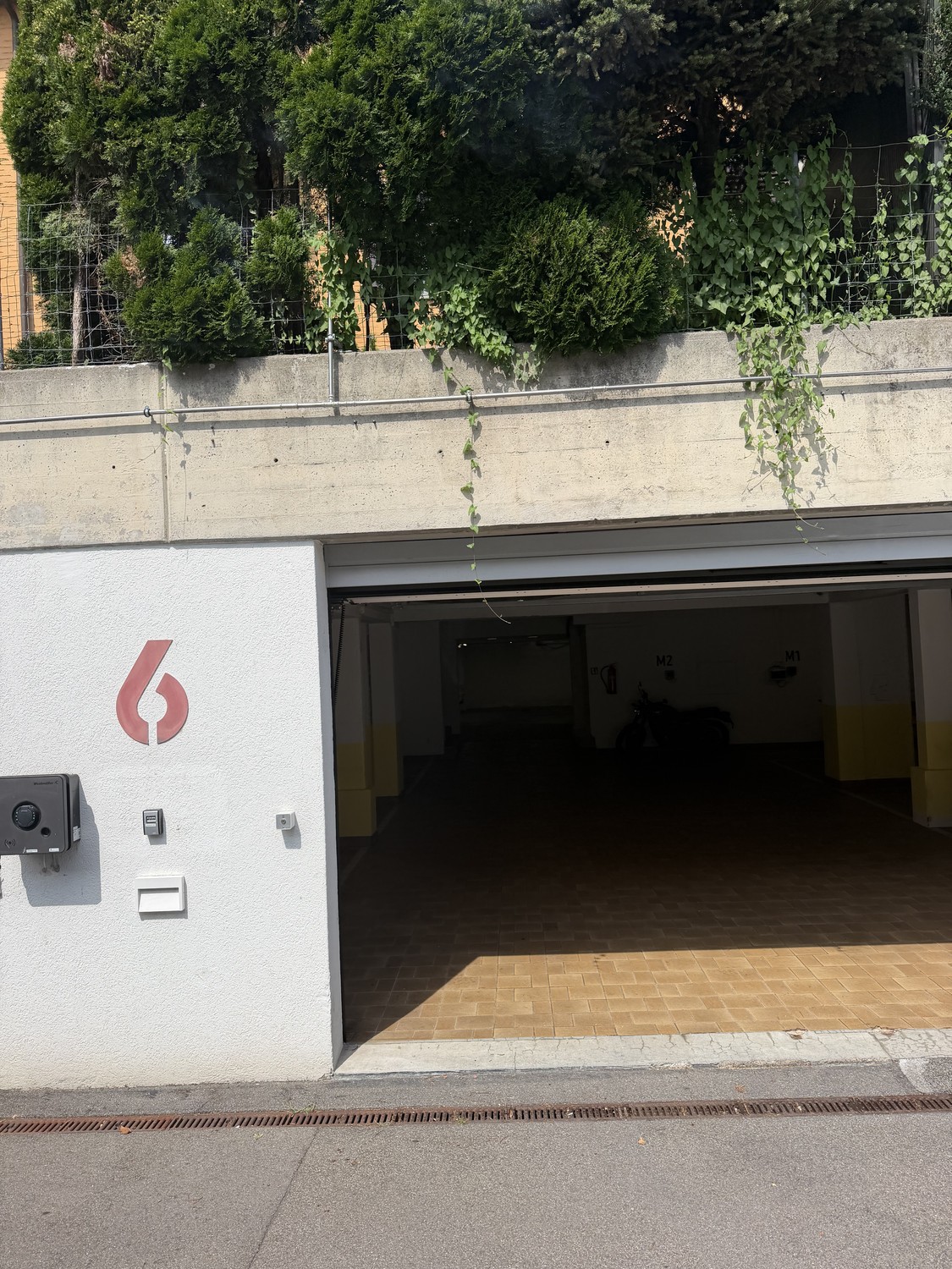 Underground slot, Foto 2 von 3