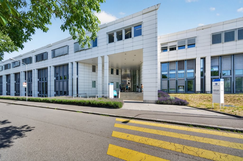352m² Büro, Foto 2 von 9