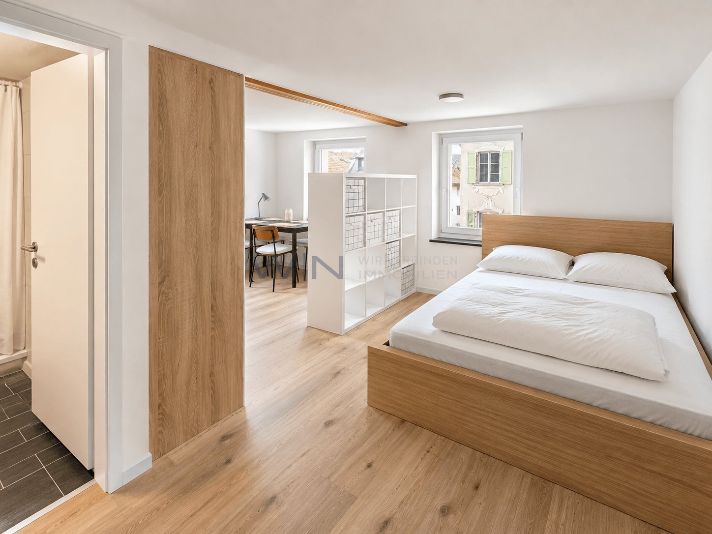 maison multifamiliale de 23 pièces