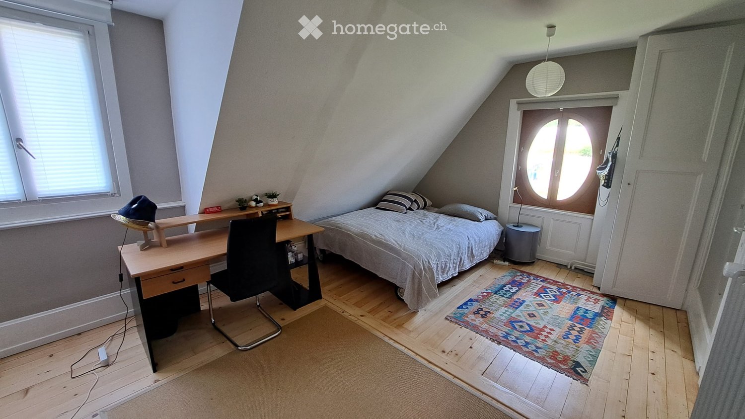 1 room single room, photo 1 of 2