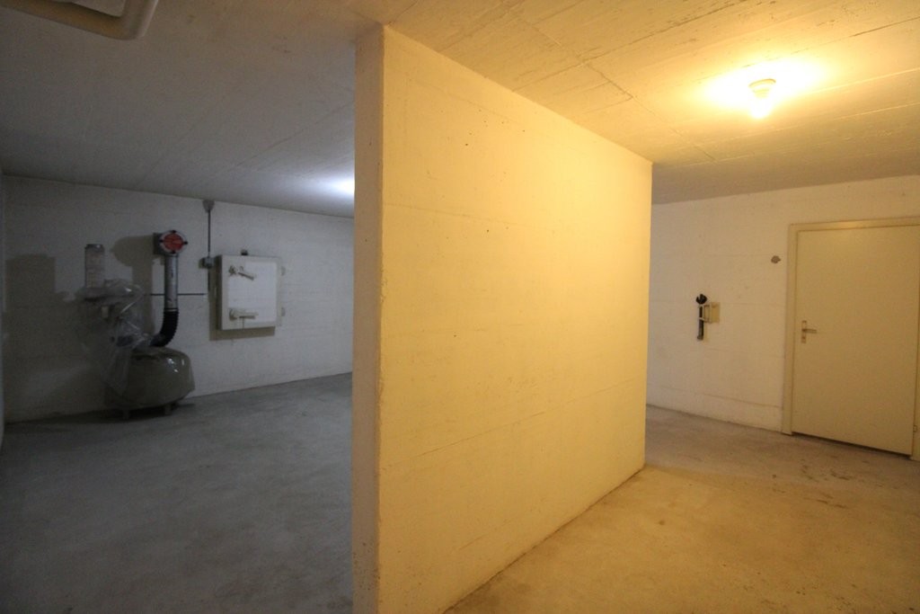36m² storage room