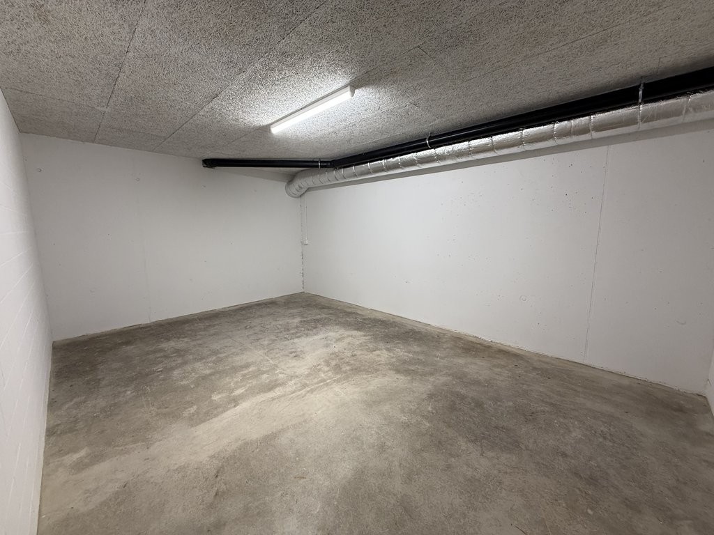 Local de stockage de 14m²