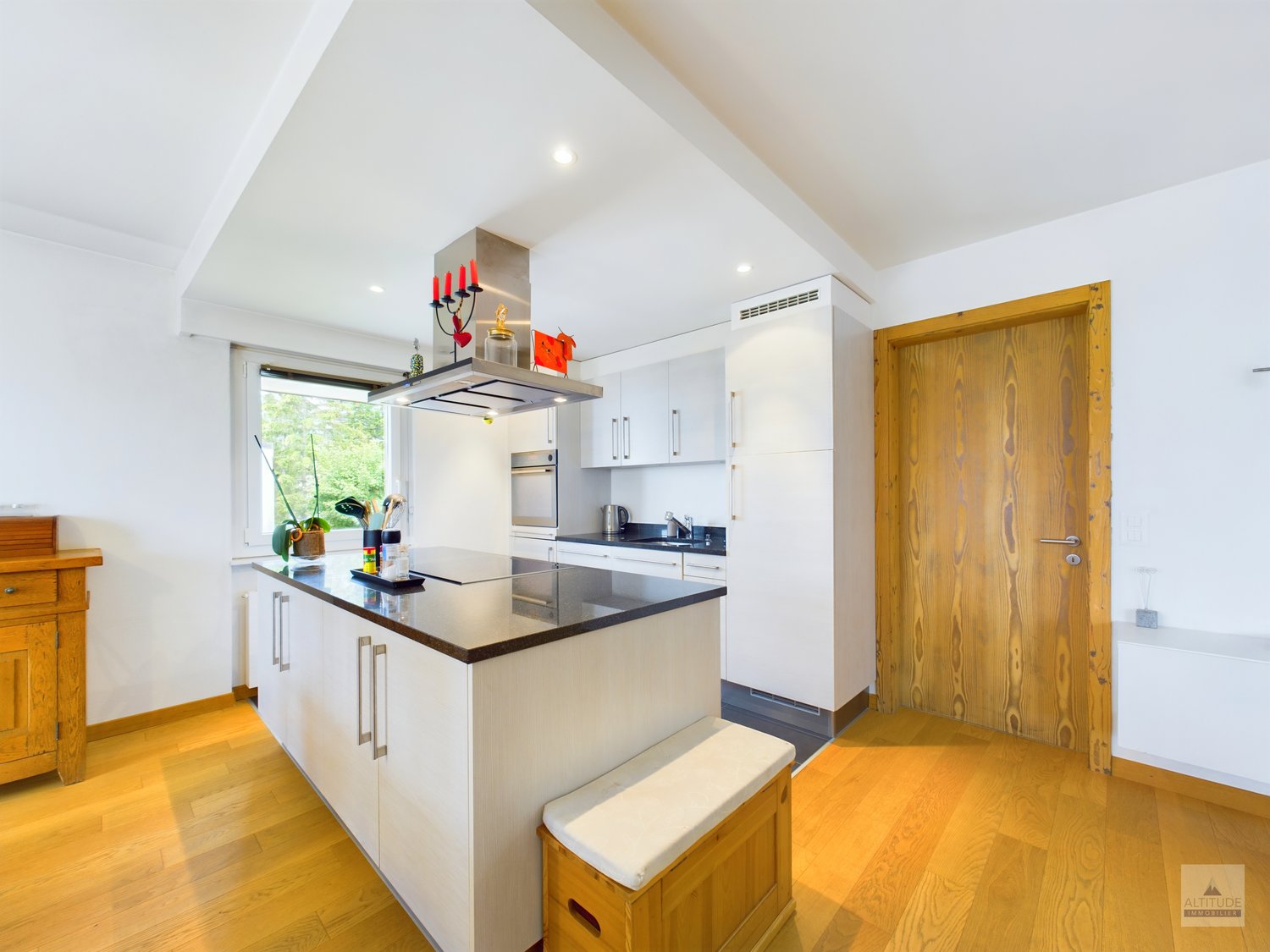 4 ½-Zimmer-Attikawohnung, Foto 3 von 10