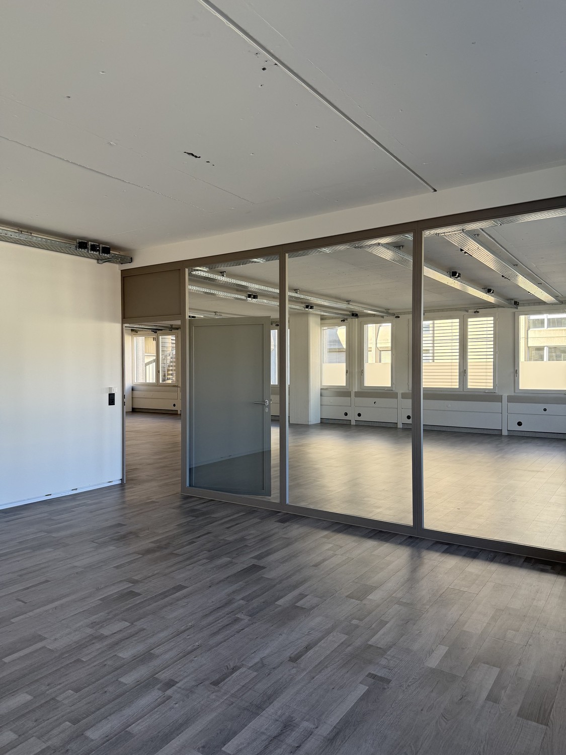 237m² office, Foto 3 von 8
